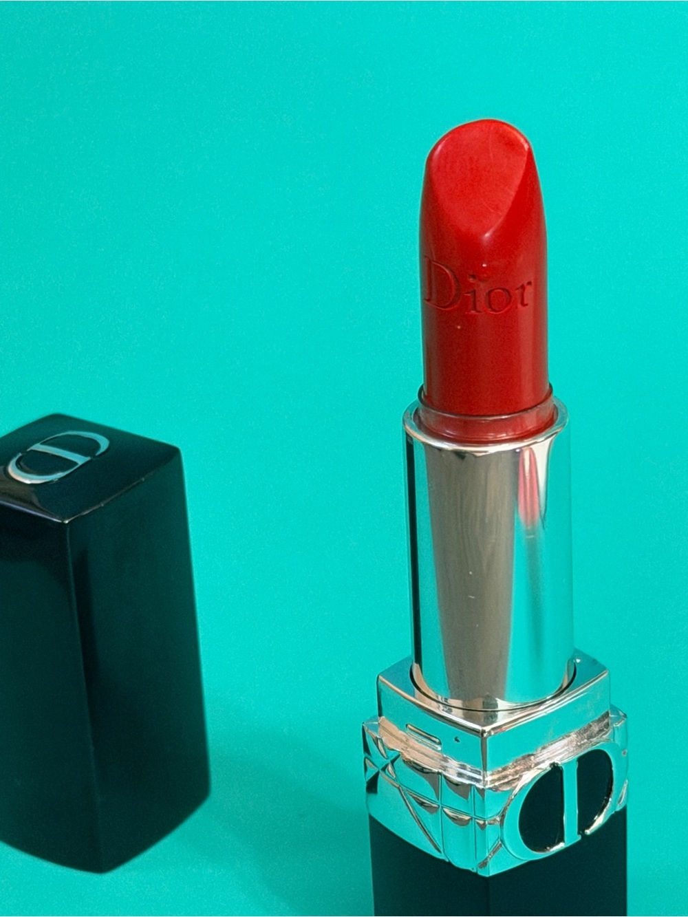 Dior Classic Red Lipstick — Bold Red Shade - Picture 2 of 2